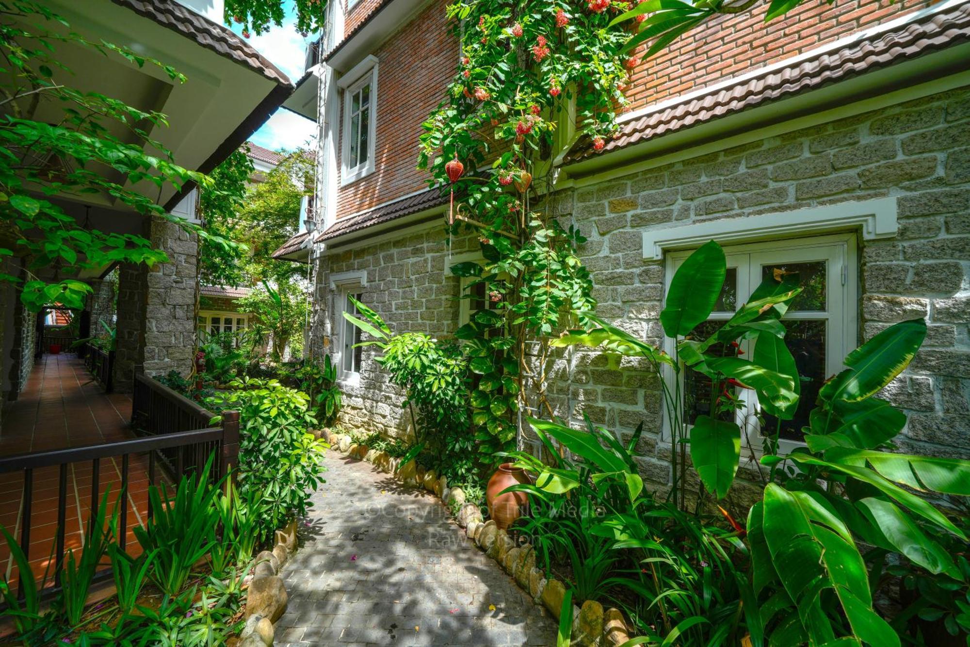 Blooms Boutique Village Hoi An Dış mekan fotoğraf